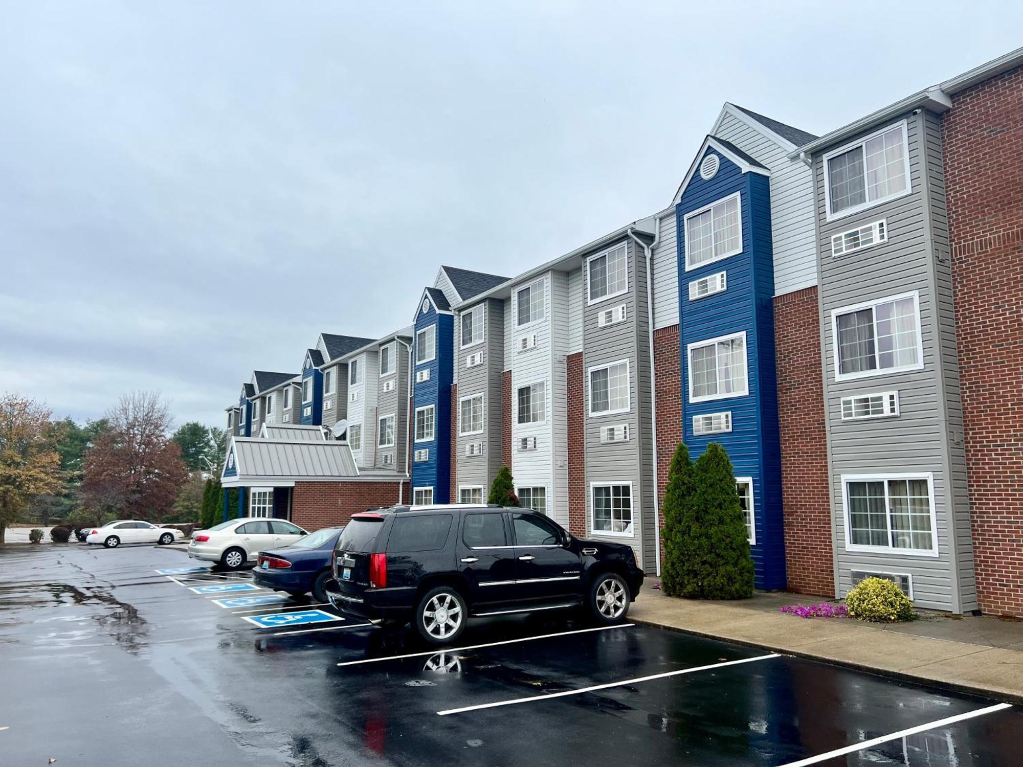 Microtel Inn Georgetown - Lexington North Exterior photo