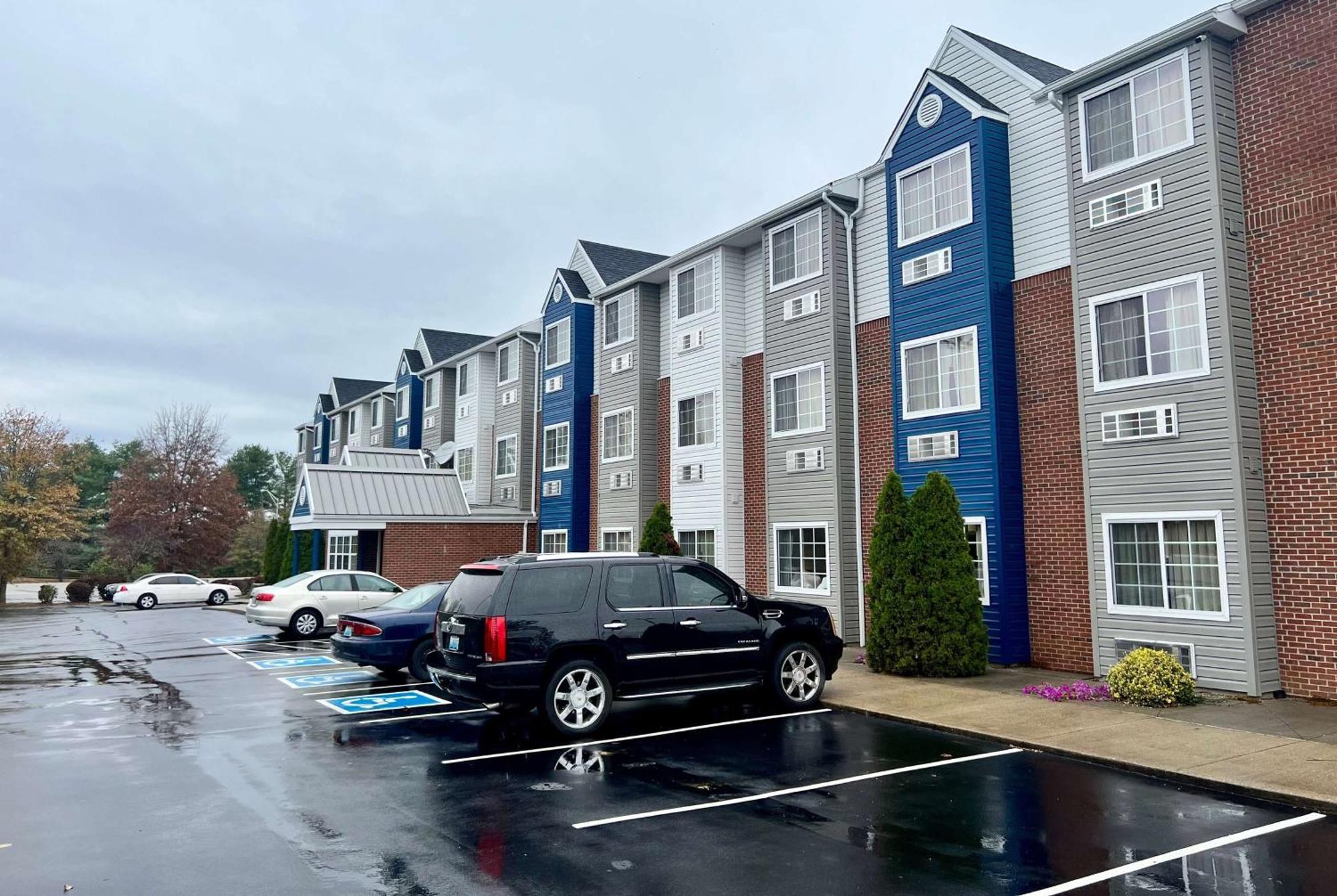 Microtel Inn Georgetown - Lexington North Exterior photo